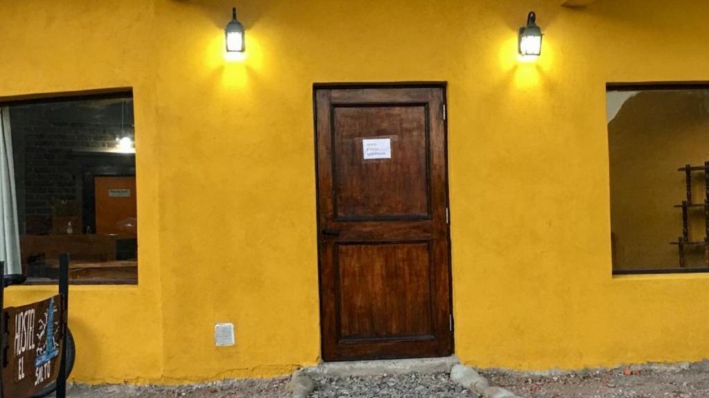 Hostel El Salto El Chalten Bagian luar foto